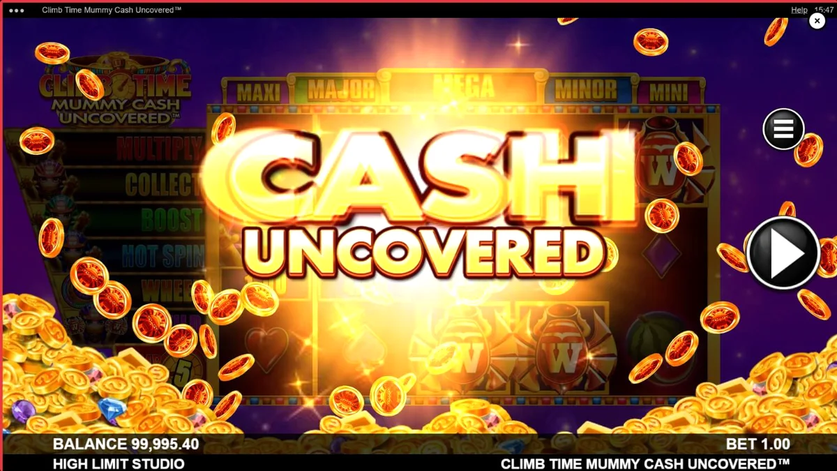 Tampilan layar permainan slot Climb Time Mummy Cash Uncovered dengan latar belakang malam Mesir